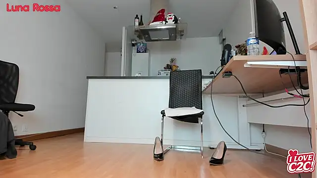 LunaRossaCam online show from 02.12.26