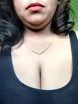 Snapshot of rani130 chatting on 11.16.25 rani130 online show from 11.16.25