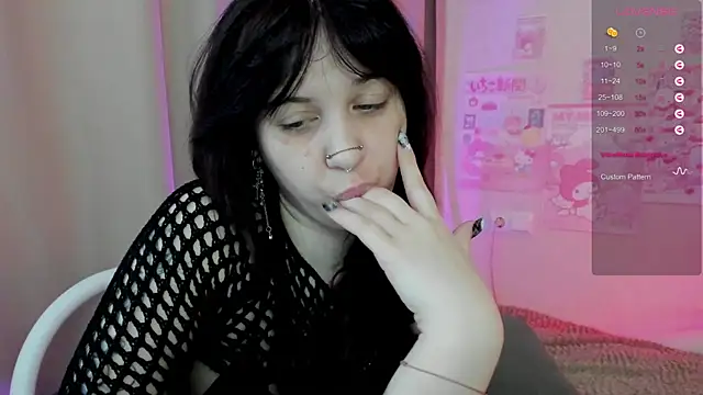 marynixoxo online show from 11.27.25