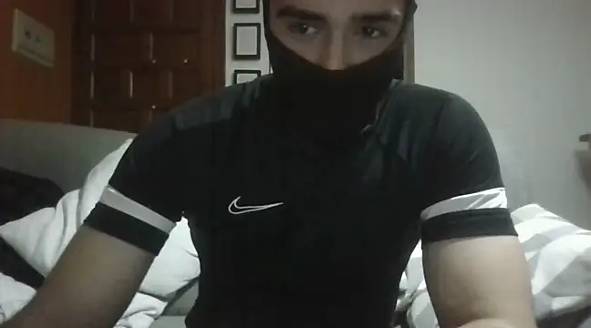 Snapshot of ESCOMOFUC chatting on 02.22.25 ESCOMOFUC online show from 02.22.25