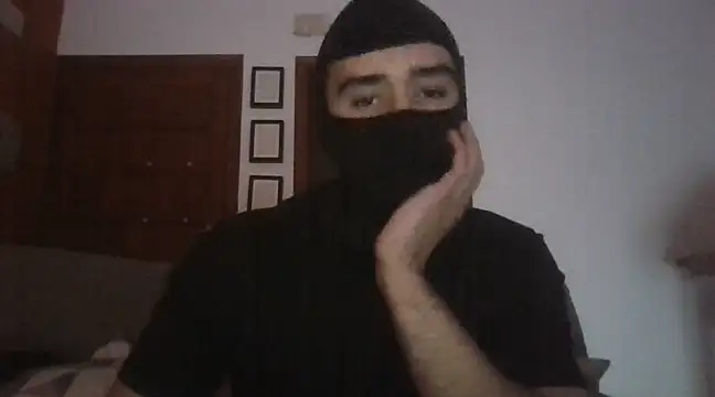 Snapshot of ESCOMOFUC chatting on 02.23.25 ESCOMOFUC online show from 02.23.25