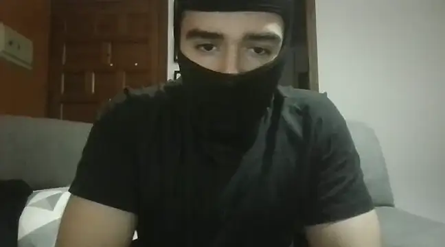 Snapshot of ESCOMOFUC chatting on 02.23.25 ESCOMOFUC online show from 02.23.25