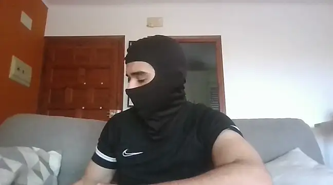 Snapshot of ESCOMOFUC chatting on 02.25.25 ESCOMOFUC online show from 02.25.25