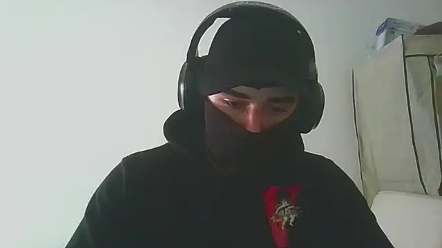 Snapshot of ESCOMOFUC chatting on 03.27.26 ESCOMOFUC online show from 03.27.26