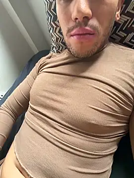 yaxxx03 online show from 11.09.25