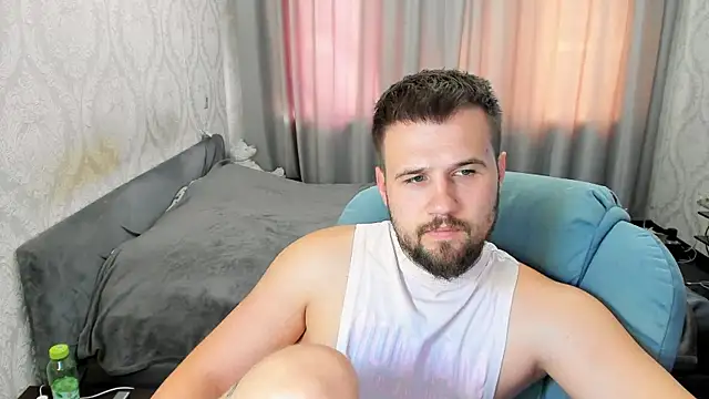 Snapshot of Vladik_b chatting on 07.12.26 Vladik b online show from 07.12.26