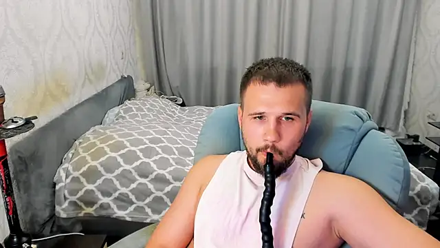 Snapshot of Vladik_b chatting on 08.01.26 Vladik b online show from 08.01.26
