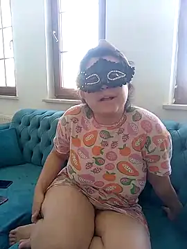 Dora06 online show from 10.05.25