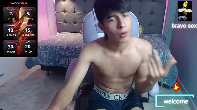 Estiv18  online show from 03.01.25