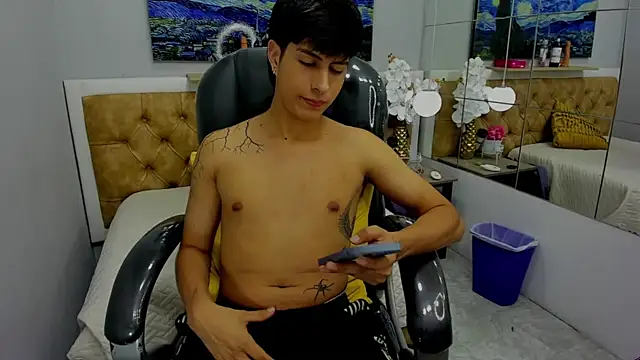 Estiv18  online show from 09.13.25