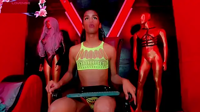 katha Crawford online show from 03.04.25