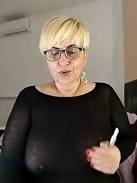 Pumabionda online show from 03.25.26