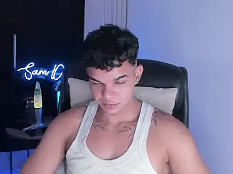 Snapshot of samm_sv chatting on 03.10.25 samm sv online show from 03.10.25