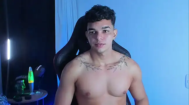 Snapshot of samm_sv chatting on 03.22.25 samm sv online show from 03.22.25