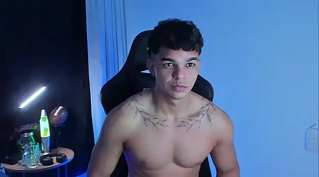 Snapshot of samm_sv chatting on 03.23.25 samm sv online show from 03.23.25