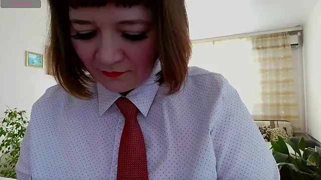 Snapshot of LizaMilfa chatting on 02.19.25 LizaMilfa online show from 02.19.25