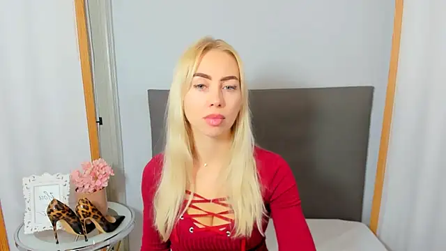 MargaritaRose online show from 10.26.25