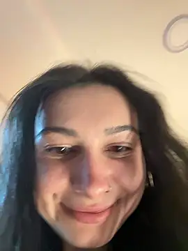 lunalovelee online show from 11.27.25