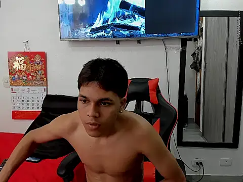 David Gil19 online show from 02.15.25