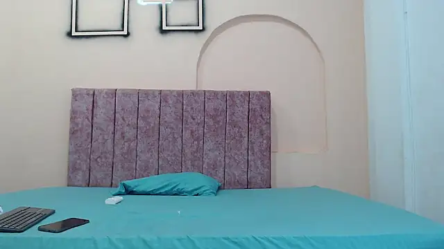 manuel rey online show from 09.13.25