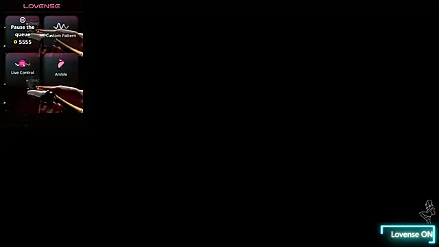 Snapshot of Melon-000 chatting on 11.22.25 Melon-000 online show from 11.22.25