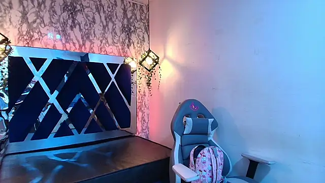 charlotte bluee online show from 11.27.25