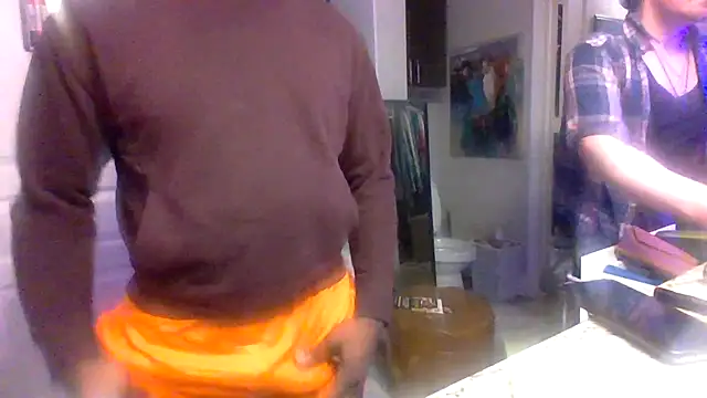 Sk00byJaXxX212 online show from 02.25.25