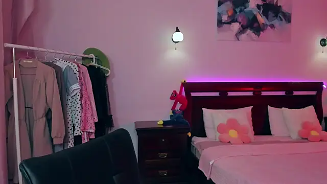 GabriellaMays online show from 02.20.25