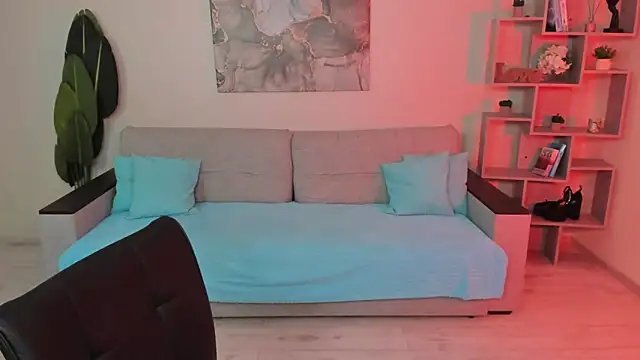 GabriellaMays online show from 04.06.26