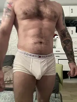 Snapshot of AlexFuck_79 chatting on 03.03.25 AlexFuck 79 online show from 03.03.25