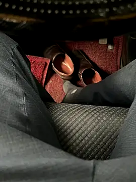 Snapshot of BadboySLR_8899 chatting on 09.17.25 BadboySLR 8899 online show from 09.17.25