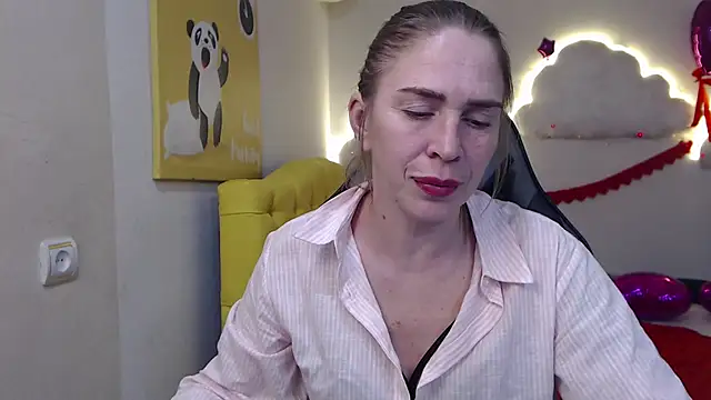 TessaDaybreak online show from 03.15.25