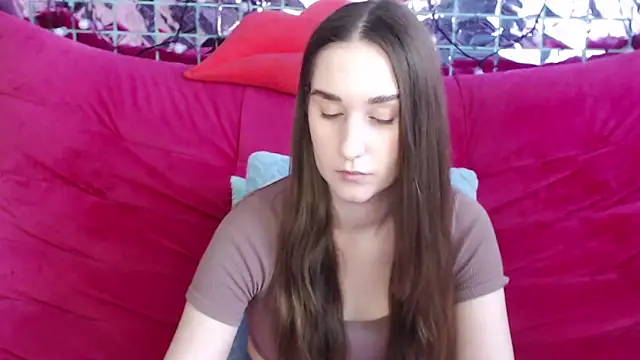 Snapshot of Margarettii chatting on 02.23.25 Margarettii online show from 02.23.25