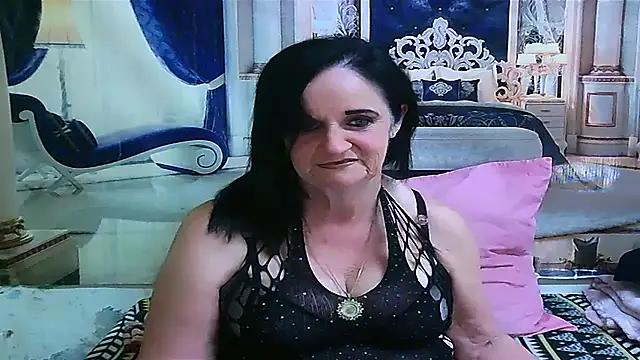 Snapshot of LuciousGrace chatting on 07.03.26 LuciousGrace online show from 07.03.26