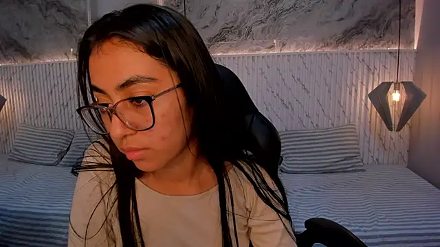 lucelly 15 online show from 03.11.25