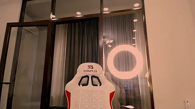 Demonic Angel  online show from 10.13.25