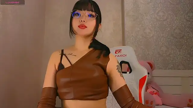 Snapshot of Demonic_Angel_ chatting on 04.30.26 Demonic Angel online show from 04.30.26