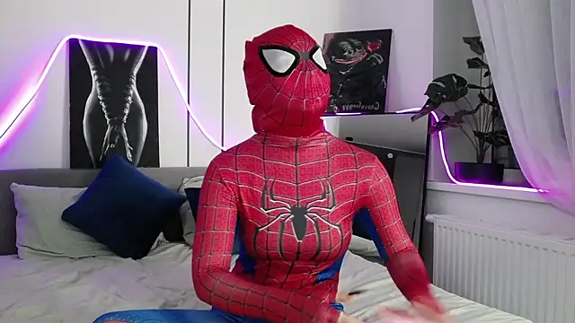 -Amora online show from 12.05.25