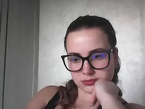 Snapshot of GoddessTenderness chatting on 02.24.25 GoddessTenderness online show from 02.24.25