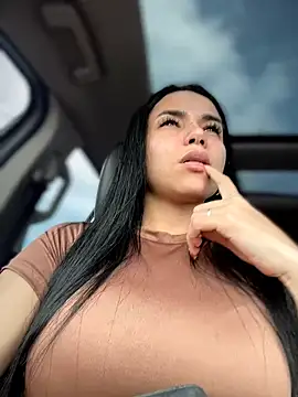 Naatalia online show from 01.08.26