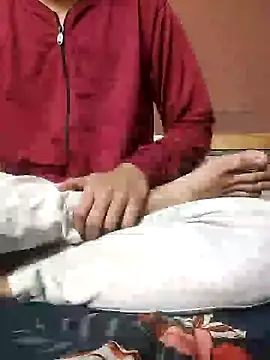 love me you online show from 02.22.25