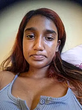 Snapshot of indianpink_lips chatting on 02.03.26 indianpink lips online show from 02.03.26