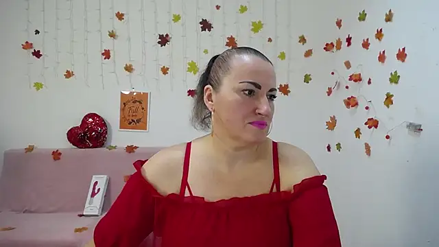 DianaMGG online show from 11.18.25