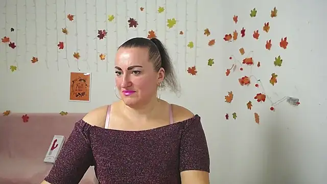 DianaMGG online show from 11.22.25