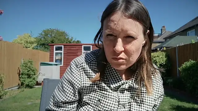 eatmypie69 online show from 04.22.26