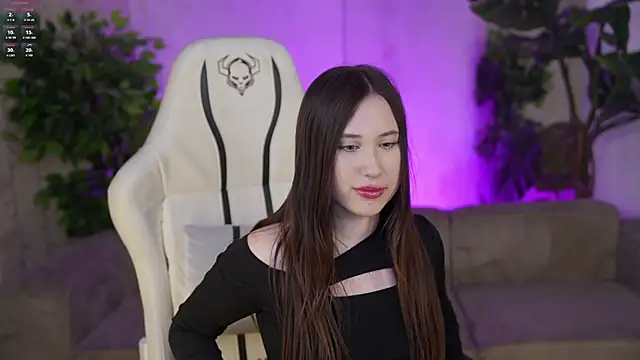 Snapshot of Euphoriia_sea chatting on 10.12.25 Euphoriia sea online show from 10.12.25
