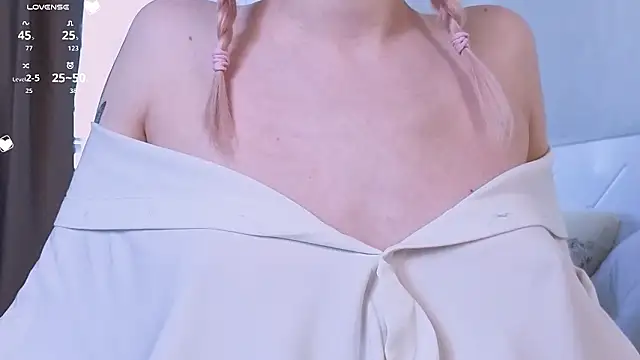 EdlaHewell online show from 02.03.26