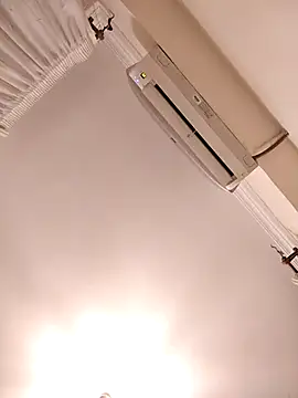 Loly2025 online show from 09.20.25