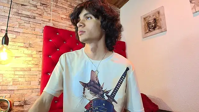 Snapshot of sc0rpius_ chatting on 03.19.25 sc0rpius online show from 03.19.25