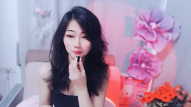 Snapshot of adelamiller chatting on 01.07.26 adelamiller online show from 01.07.26